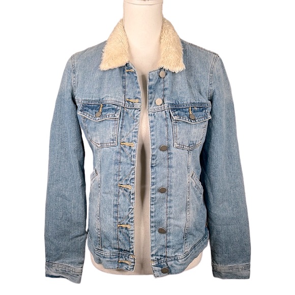 Roxy Jackets & Blazers - ROXY Denim Jean Jacket with Furry Lining Long Sleeve Size XS